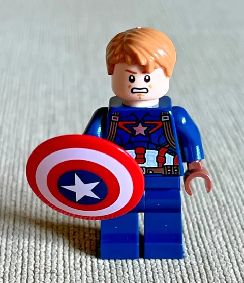 LEGO Marvel Super Heroes Captain America sh0184 Minifigure from Set 76042, Mint