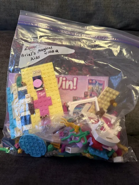 LEGO Disney: Ariel's Magical Kiss (41052), 99% Complete, Original Instructions