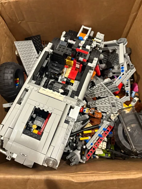 HUGE 13 POUNDS LEGO STAR WARS & CITY LOT