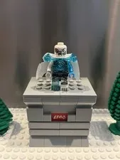 LEGO Chima Minifigure - Sir Fangar 70156 Fire vs. Ice loc102 Missing Head Gear