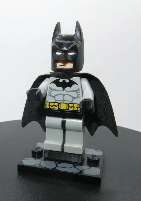 LEGO Batman 2006 - bat001 - Light Bluish Gray Suit, Black Mask