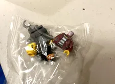 LEGO® Minifig Female Crook (cty1123) Lego Town City Minifigure Criminal Sealed 