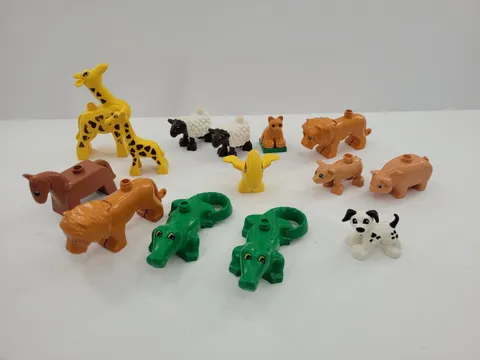 Lego Duplo Lot of 14 Animals Lion Giraffe Crocodile Alligator Sheep Pig Horse 