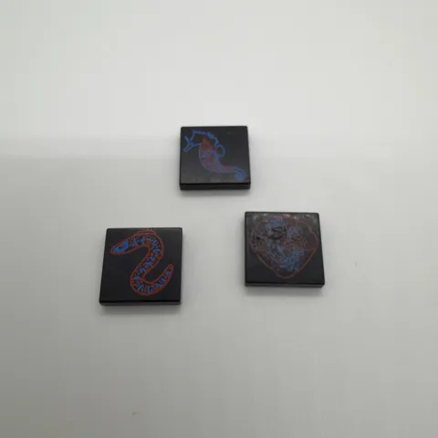 LEGO Tile 2 x 2 with Blue and Red Crab, Eel, Seahorse 3068px10 3068px11 3068px12
