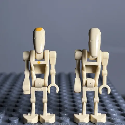 Lego Battle Droid Commander #sw0415 - Tan w/Dot, Angled & Straight Arm - 3A