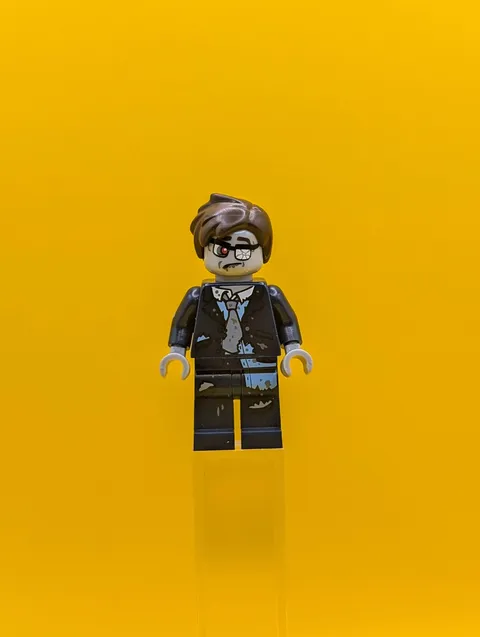 Zombie Businessman col223 Series 14 Minifigure Lego