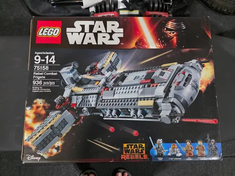 LEGO Star Wars: Rebel Combat Frigate (75158)