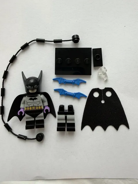 Lego Batman First Appearance Minifigure colsh10 71026 DC 