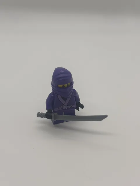 LEGO Ninjago Minifigure - Lil' Nelson, Dark Purple Robe (njo0263) 70589 Departed