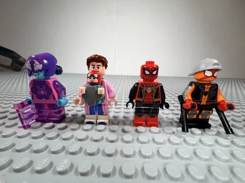 LEGO Marvel Spider-Man Minifigure Lot of 4 - Amazing Condition 