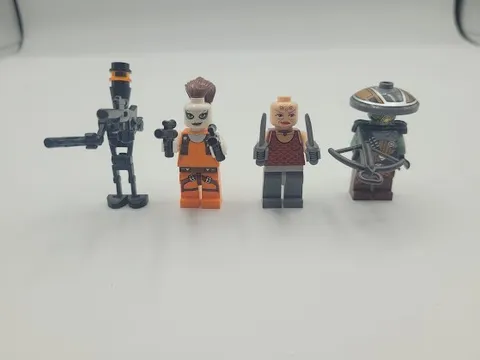 LEGO #7930 Star Wars Minifigures Embo, Aurra Sing, Sugi, and Assassin Droid