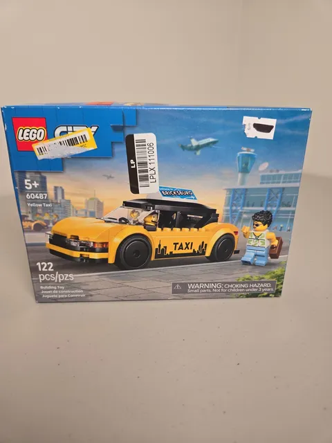 LEGO City Yellow Taxi 60487 NEW