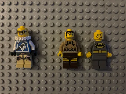 Lego minifigure assorted lot of 3. Lego Castle/DC all mixed