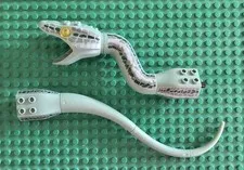 LEGO Harry Potter Basilisk Snake Chamber of Secrets Set 4730 No Fangs