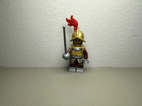 🔥LEGO🔥- Series 8 Spanish Conquistador Collectible Minifigure - RETIRED - 8833