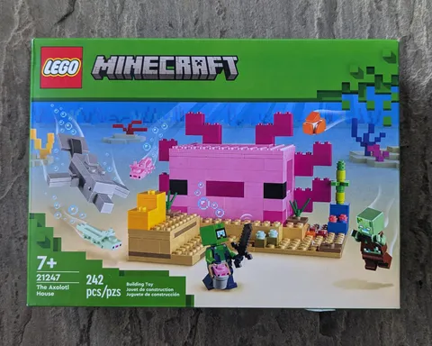 Lego Minecraft: The Axolotl House (21247) *NEW/SEALED*