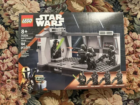Star Wars 75324 Dark Trooper Attack Luke Skywalker Mandalorian NEW SEALED