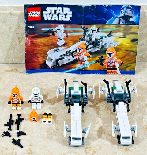 7913 -Clone Trooper Battle Pack - LEGO Star Wars- 98% Complete - 2 Speedsters