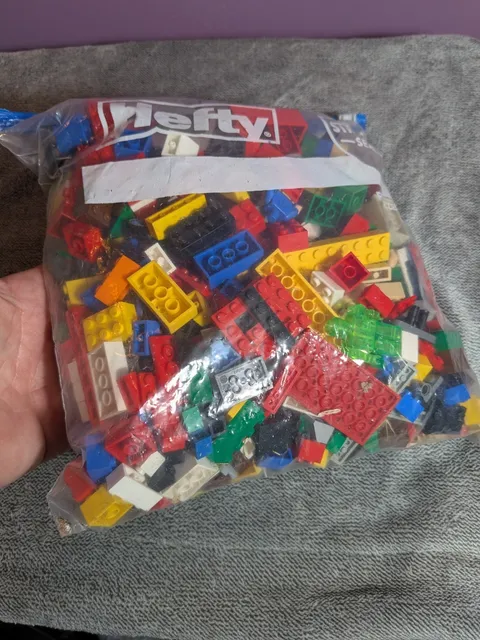Over 2lbs of Random LEGO Pieces and Bricks! Bulk Lot. Ships Free