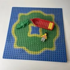 LEGO 32x32 Island Baseplate Center Lagoon 1989 Pirates 6270 W/ Figures & Boat