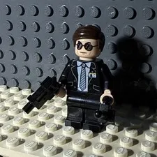 LEGO MARVEL Superheroes Agent Coulson Minifigure