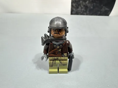 Klatooinian Raider sw1060 with Helmet Star Wars Lego Minifigure