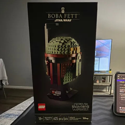 LEGO Star Wars Helmet Collection Boba Fett Helmet 75277 625 pcs 18+ Box