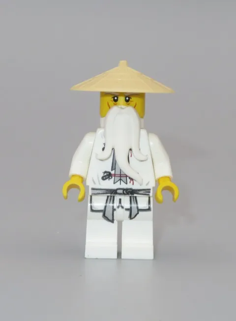 LEGO Ninjago Sensei Wu minifigure 9446
