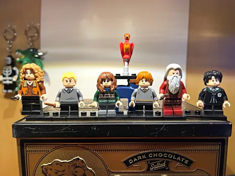LEGO Harry Potter Minifigure Lot of 7- Hermione Granger, Ron Weasley & More