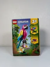 LEGO Creator 31144 Exotic Pink Parrot (minor box damage)