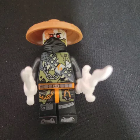 Lego ninjago hunted warrior