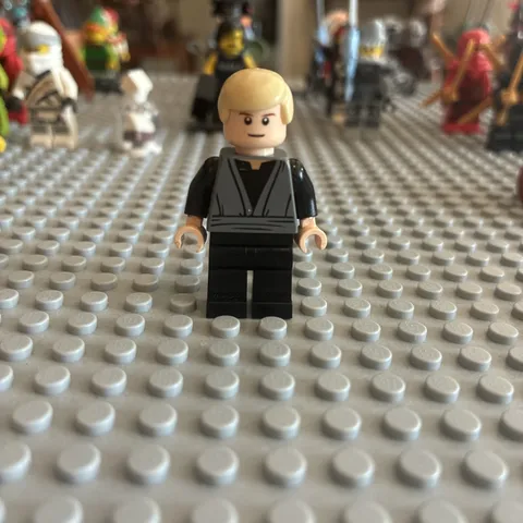 LEGO Star Wars Luke Skywalker Minifigure SW0433 From Rancor Pit 75005
