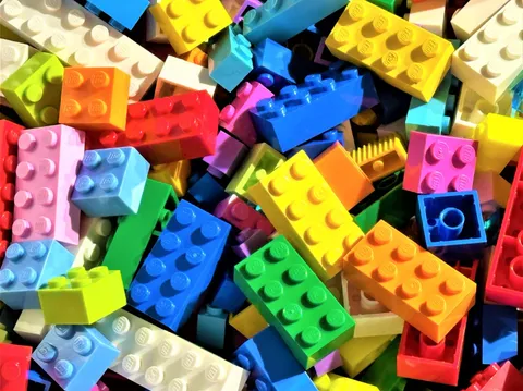150 LEGO Basic Bricks Blocks Sizes 1x1 1x2 2x2 2x3 2x4 bulk lot mix colors