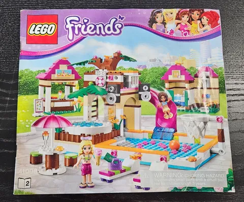 Lego Friends: Heartlake City Pool (41008) Complete - Retired - w/manual -no Box