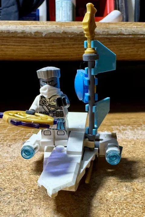 LEGO NINJAGO Island Zane njo0687 Jungle Surfboard 71746 Minifigure 2021