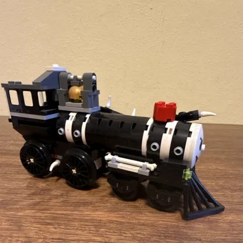 LEGO Hidden Side Ghost Train Express 70424 Train Set 698pc 2019 Box