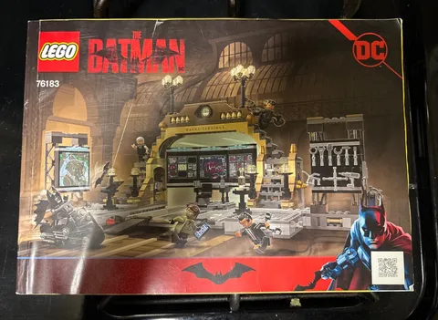 Lego 76183 BatCave w/ Riddler Face-Off Instruction Manual Only No Bricks