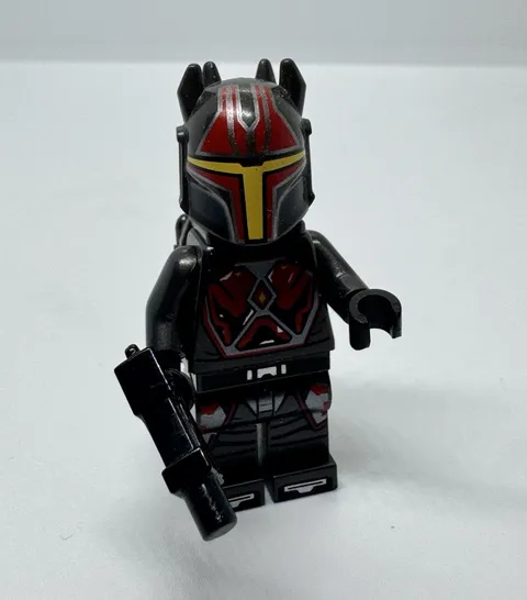 LEGO Star Wars Gar Saxon Mini Figure With Blaster