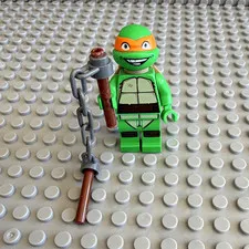LEGO Teenage Mutant Ninja Turtles Michelangelo Minifigure w/ Nunchucks