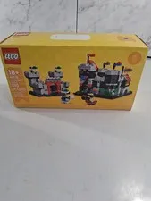 LEGO 40775 Mini Knight’s Castle GWP Limited Edition - Retired - New Sealed