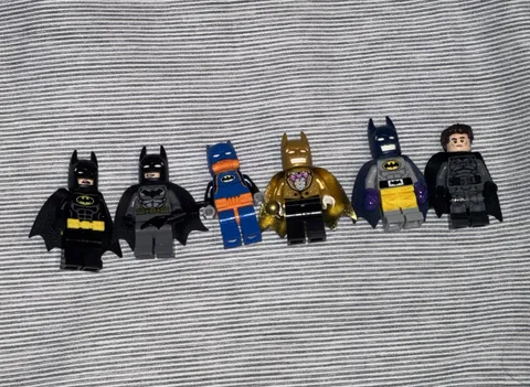 LEGO Batman Minifigures Lot of 6 - Batman Variants w/ Capes & accessories
