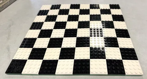 Lego Chess / Checkers board 32 X 32 baseplate 3811, 64 B/W 4x4 plates 3031 10x10