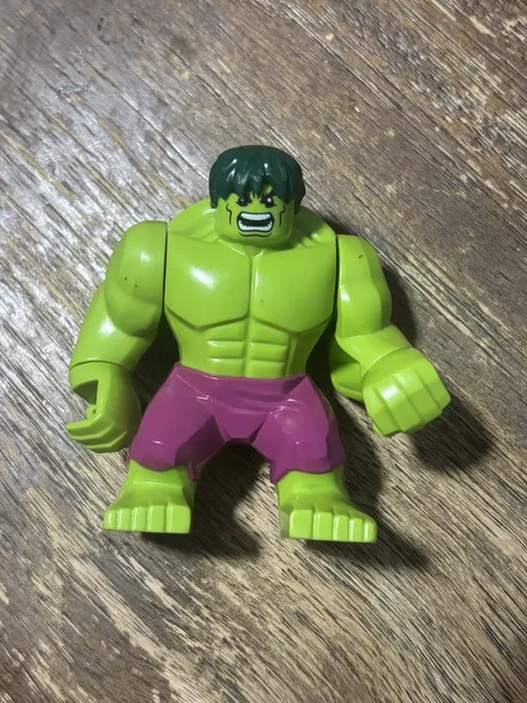 LEGO Marvel Super Heroes Hulk Lime Green Purple Shorts Minifigure Big Fig sh0371