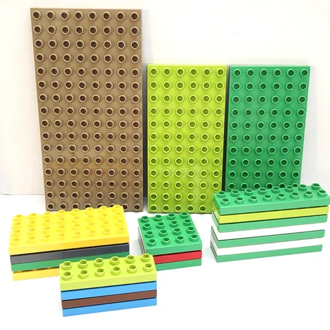 Lego DUPLO Bulk Plate Lot -  21 pcs Building Plates Baseplates Assorted Sizes