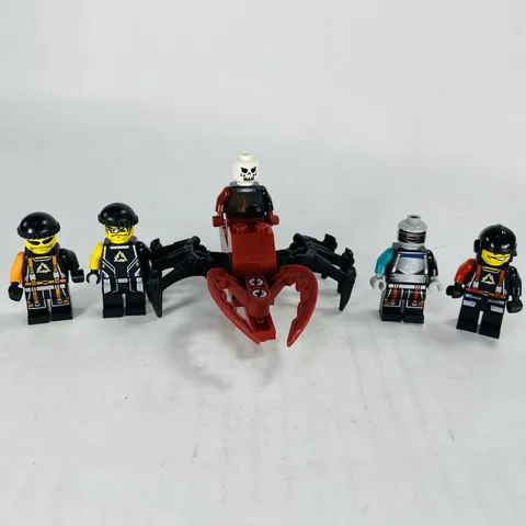 Lot of 5 Lego Minifigures Alpha Team Android Flex Arrow Charge Ogel Minion