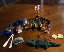 LEGO Pirates & Imperial Soldiers Minifigures,Boat Cannon & Accessories Mix LOT