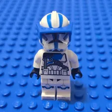 LEGO Star Wars Clone Trooper heavy with no blaster