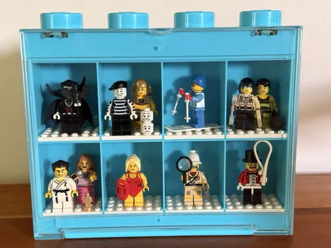 LEGO Minifigures Series 2 Set of 11 with Case