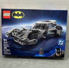 LEGO DC Batman v Superman Batmobile 76331 220pcs Limited Edition Set