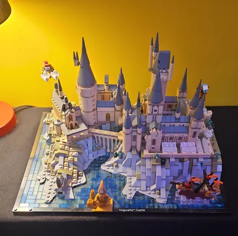 LEGO Harry Potter Hogwarts Castle 71043 - 6020pc, 18+, Microscale, Stand